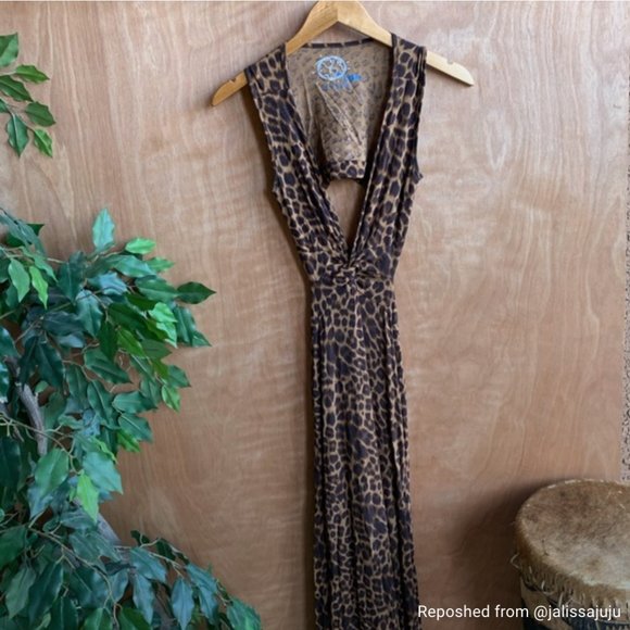 Blue life leopard cutout maxi dress - Picture 4 of 5